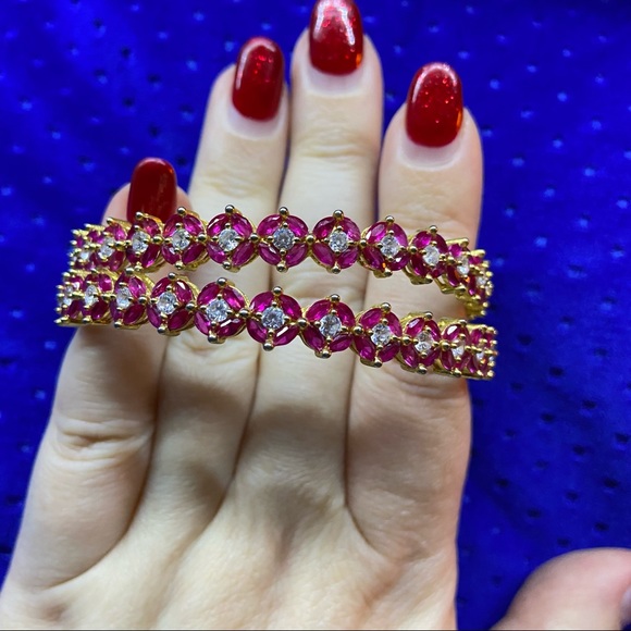 Bangles 🍒🍒🍒 - Picture 10 of 10